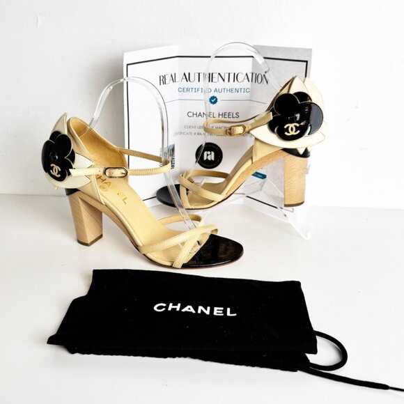 Chanel bi-color strappy camellia wing heels size 38 - Picture 1 of 11